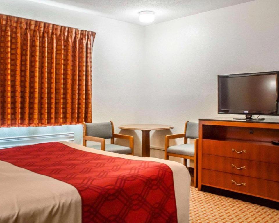Econo Lodge Cuba I-86 Екстериор снимка