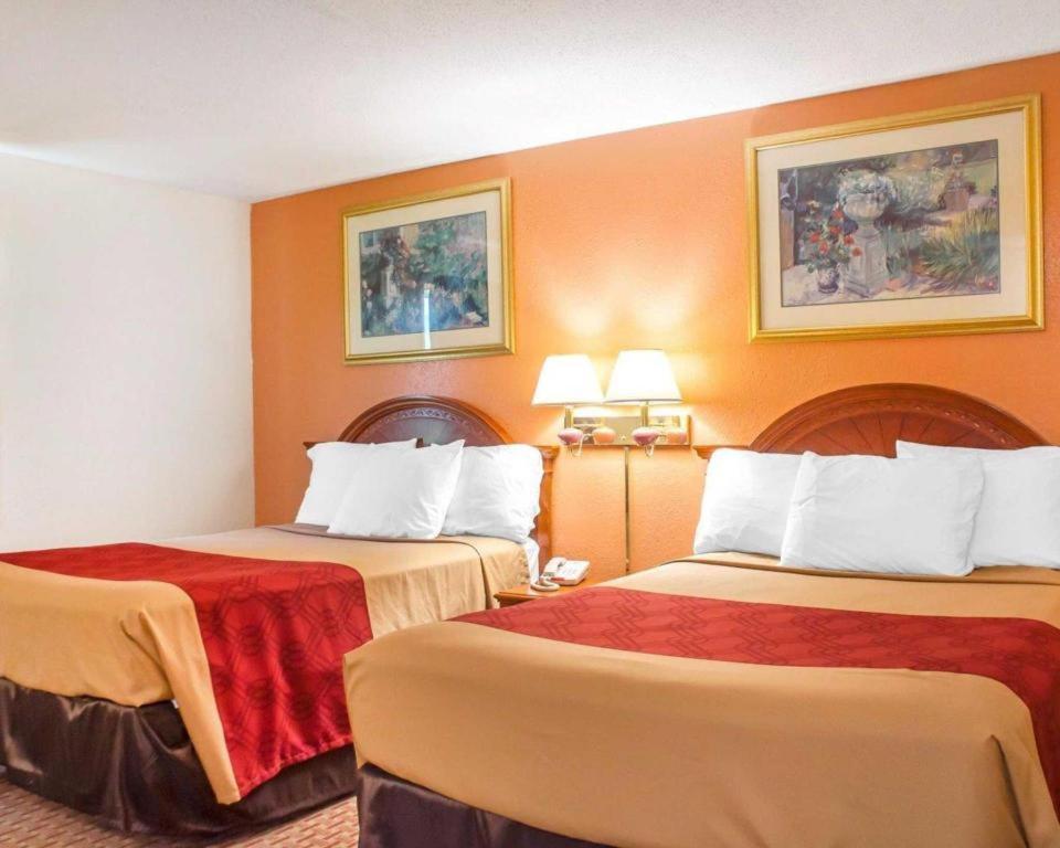 Econo Lodge Cuba I-86 Екстериор снимка