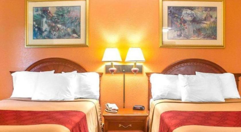 Econo Lodge Cuba I-86 Екстериор снимка