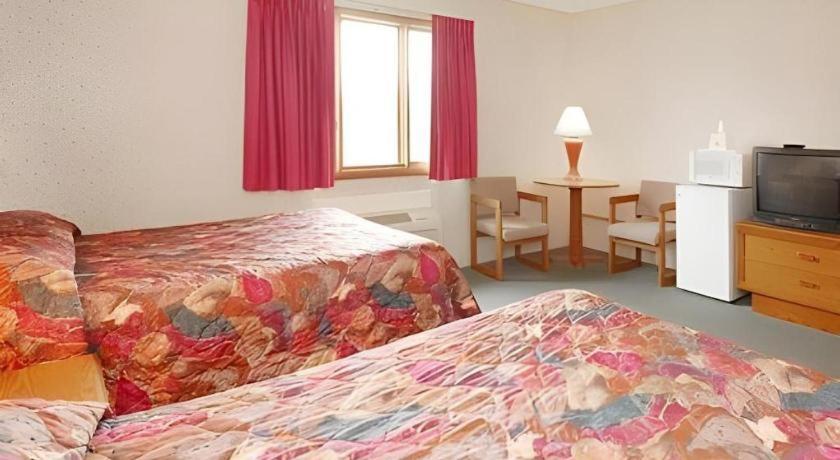 Econo Lodge Cuba I-86 Екстериор снимка