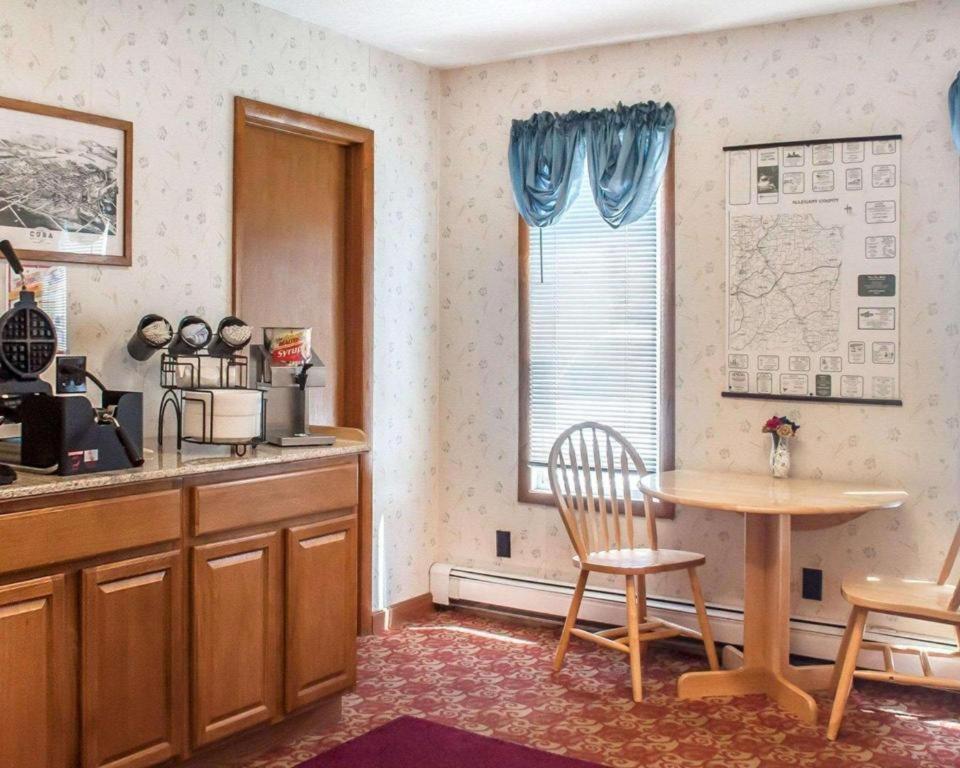 Econo Lodge Cuba I-86 Екстериор снимка